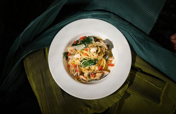 How Can Innovative Designs Transform UK Home Living Spaces?